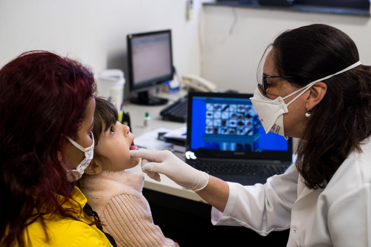 Conjunto De Médicos, Enfermeiro E Cirurgião, Equipe Médica