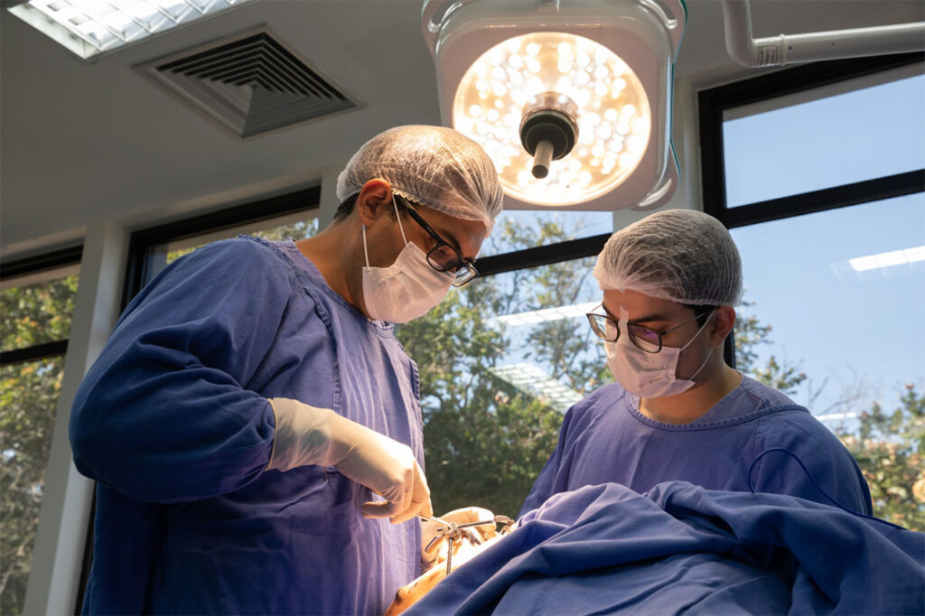 Depois da cirurgia de cranioestenose é preciso usar algum tipo de capacete?