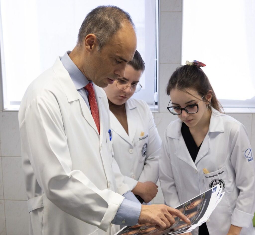 Pioneirismo no Tratamento de Anomalias Craniofaciais