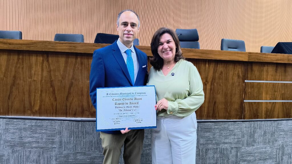Homenagem Emocionante na Câmara M. de Campinas: Dr. Cassio Eduardo Raposo do Amaral é Reconhecido com Diploma Dr. Zeferino Vaz